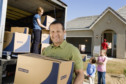 Professional removal van service in Westend for household and office moves